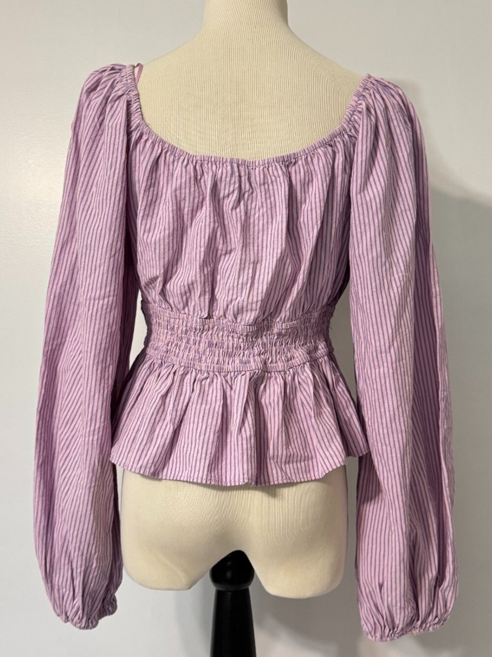 JACQUIE THE LABEL Striped Cropped Peasant Top - Picture 3 of 9